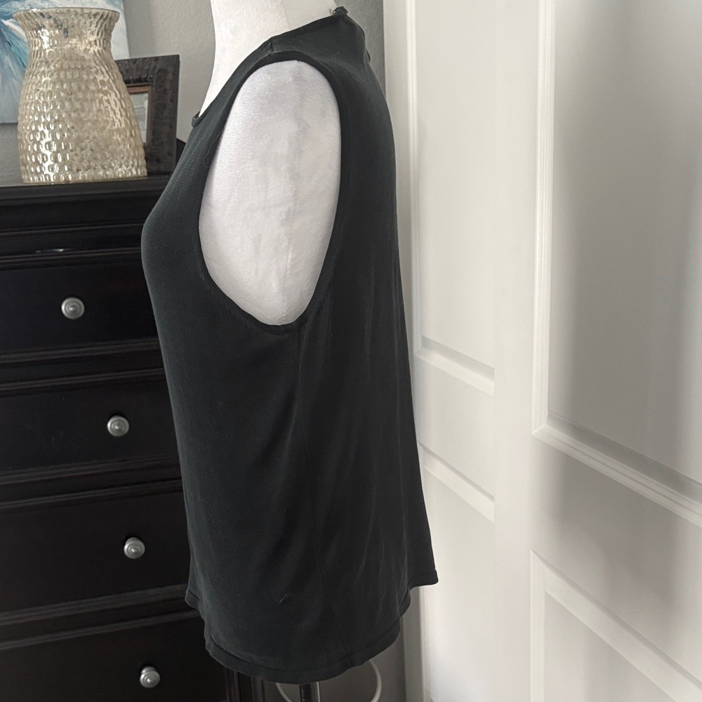 August Silk Classic Black Sleeveless Top - Picture 3 of 5